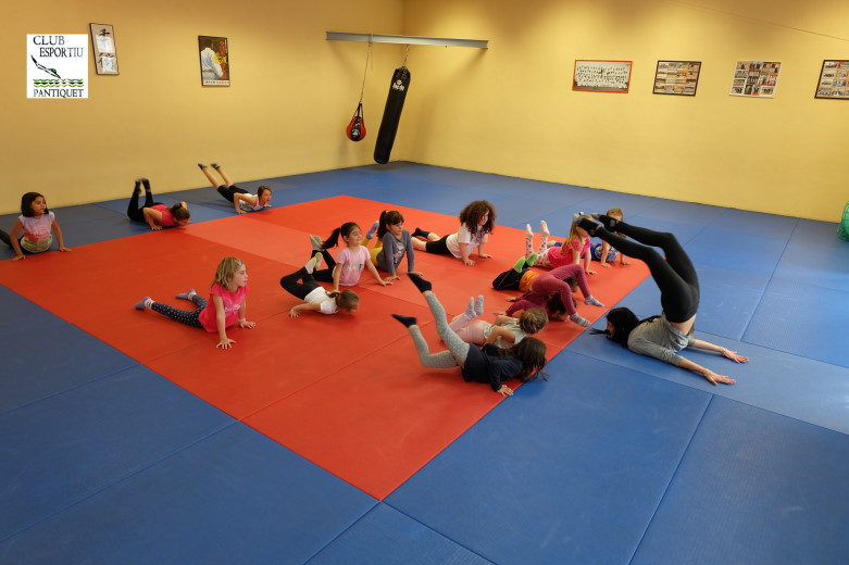 GIMNASIA RÍTMICA al Gimnàs Pantiquet ya!!! NUEVA ACTIVIDAD en Mollet del Vallès